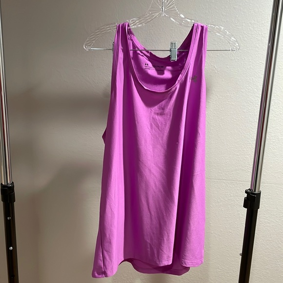 Under Armour - Picture 1 of 2